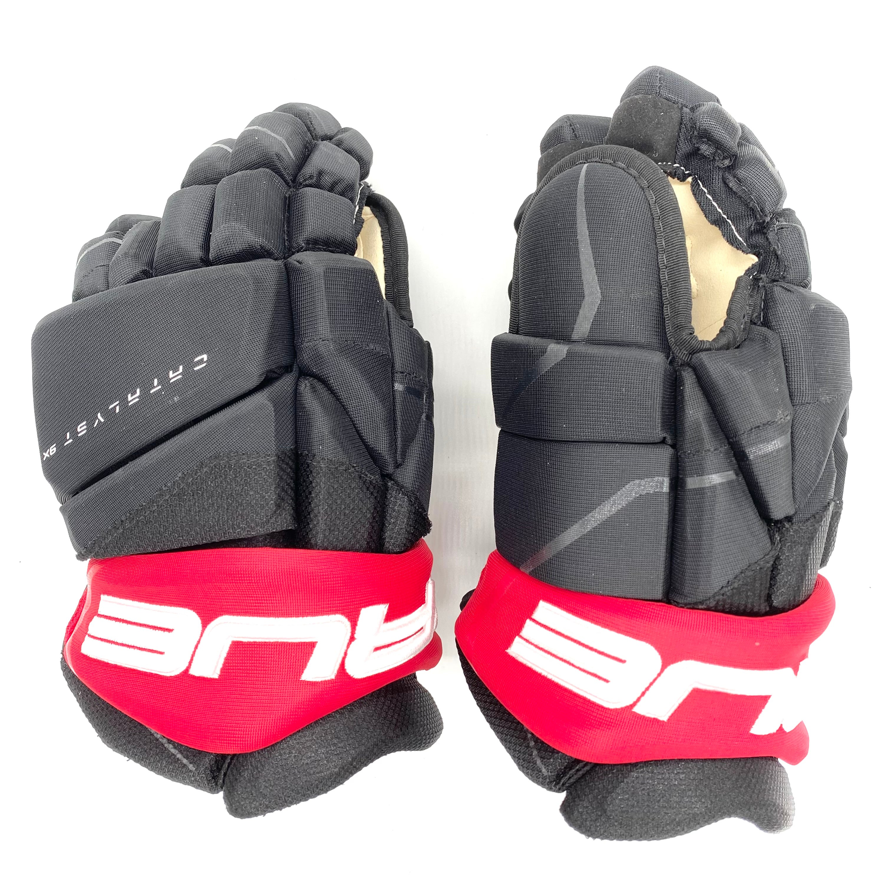 True Catalyst 9X - Gants Pro Stock d'occasion haut de gamme (noir/rouge)